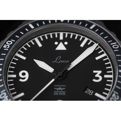 MONTRE LACO PILOT DIN HAMBURG DIN 8330 43,5 - Publicité MONTRE LACO PILOT DIN HAMBURG DIN 8330 43,5 - Publicité