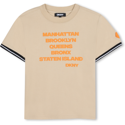 Dkny - Tee-shirt Manches Courtes - New Classic - Garçon - 6 Ans NEW CLASSIC 6 ans male - Publicité Dkny - Tee-shirt Manches Courtes - New Classic - Garçon - 6 Ans NEW CLASSIC 6 ans male - Publicité