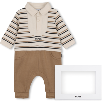 Boss - Combinaison Manches Longues - New Beige - Garçon - 18 Mois NEW BEIGE 18 mois male - Publicité Boss - Combinaison Manches Longues - New Beige - Garçon - 18 Mois NEW BEIGE 18 mois male - Publicité