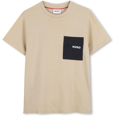 Hugo - T-shirt À Manches Courtes - Sand - Garçon - 10 Ans SAND 10 ans male - Publicité Hugo - T-shirt À Manches Courtes - Sand - Garçon - 10 Ans SAND 10 ans male - Publicité