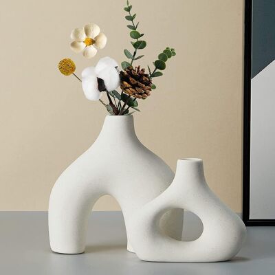 Generic Lot De 2 Vases En Céramique Blanche Pour Décoration De Style Minimaliste Bohémien Moderne - Vases À Fleurs Parfaits Pour Le Salon, Le Mariage - Publicité Generic Lot De 2 Vases En Céramique Blanche Pour Décoration De Style Minimaliste Bohémien Moderne - Vases À Fleurs Parfaits Pour Le Salon, Le Mariage - Publicité