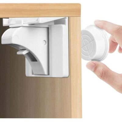 ABYSSE Serrures Magnétiques Pour Armoires Et Tiroirs, 12 Serrures Avec 3 Clés, Serrure Magnétique Invisible, Tiroir Sécurisé, Sans Perçage Ni Vis, Blanc - Publicité ABYSSE Serrures Magnétiques Pour Armoires Et Tiroirs, 12 Serrures Avec 3 Clés, Serrure Magnétique Invisible, Tiroir Sécurisé, Sans Perçage Ni Vis, Blanc - Publicité