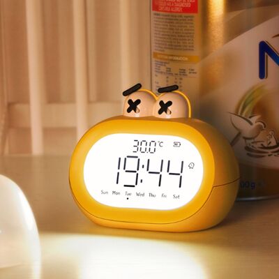 HEAT Réveil Enfant Avec Veilleuse Led, Motif Dessin Animé Mignon Et Intelligent, Fonctionnant À Piles, Jaune. Publicité HEAT Réveil Enfant Avec Veilleuse Led, Motif Dessin Animé Mignon Et Intelligent, Fonctionnant À Piles, Jaune. Publicité