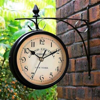 VEXXOL – Horloge Murale Double Face Extérieure 21,8 X 21,8 Cm – Boîtier Métal Résistant Aux Intempéries – Lisibilité Optimale Avec Chiffres Romains - Publicité VEXXOL – Horloge Murale Double Face Extérieure 21,8 X 21,8 Cm – Boîtier Métal Résistant Aux Intempéries – Lisibilité Optimale Avec Chiffres Romains - Publicité