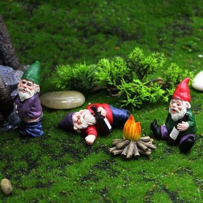 JSSEVN Statues De Nain De Jardin, Lutins Extérieurs Intéressants, Artisanat En Résine-4 Pièces, Jardin De Fées Miniature, Décorations De Pelouse (4 Pcs) - Publicité JSSEVN Statues De Nain De Jardin, Lutins Extérieurs Intéressants, Artisanat En Résine-4 Pièces, Jardin De Fées Miniature, Décorations De Pelouse (4 Pcs) - Publicité