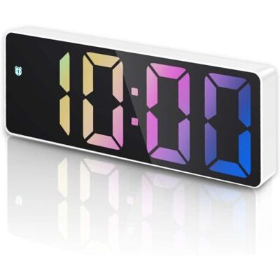 OEM Réveil Matin Numérique Avec Fonction Snooze Avec Écran Led Affiche Température Et Date, Commande Vocale, Alimenté Par Usb/batterie, Boîtier Blanc Et Chiffres Colorés - Publicité OEM Réveil Matin Numérique Avec Fonction Snooze Avec Écran Led Affiche Température Et Date, Commande Vocale, Alimenté Par Usb/batterie, Boîtier Blanc Et Chiffres Colorés - Publicité