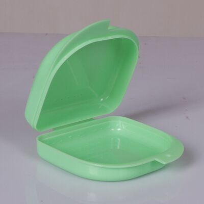 OEM Boîte Pour Appareils Orthodontiques, Cavité Buccale Avec Boîte Pour Appareils De Contention Orthodontiques, Prothèses Dentaires Placées Dans Une Demi-boîte De Rangement Pour La Bouche - Publicité OEM Boîte Pour Appareils Orthodontiques, Cavité Buccale Avec Boîte Pour Appareils De Contention Orthodontiques, Prothèses Dentaires Placées Dans Une Demi-boîte De Rangement Pour La Bouche - Publicité