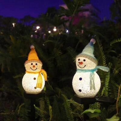 FLAMMKRAFT Lampe Solaire Bonhomme De Neige Pour Extérieur, Décoration De Bonhomme De Neige Et Père Noël, Éclairage De Jardin À Énergie Solaire Pour Terrasse - Publicité FLAMMKRAFT Lampe Solaire Bonhomme De Neige Pour Extérieur, Décoration De Bonhomme De Neige Et Père Noël, Éclairage De Jardin À Énergie Solaire Pour Terrasse - Publicité