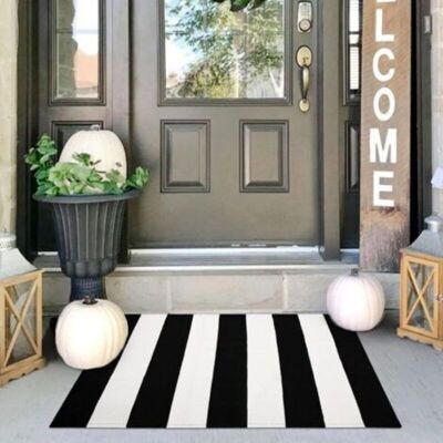 Vision Tapis Rayé Noir Et Blanc - 61 X 91 Cm - Tapis D'Entrée Extérieur Lavable Pour Décoration De Porche, Tapis De Bienvenue Printemps-été Pour Intérieur Et Extérieur, Paillasson Pour Entrée De Ferme/maison - Publicité Vision Tapis Rayé Noir Et Blanc - 61 X 91 Cm - Tapis D'Entrée Extérieur Lavable Pour Décoration De Porche, Tapis De Bienvenue Printemps-été Pour Intérieur Et Extérieur, Paillasson Pour Entrée De Ferme/maison - Publicité