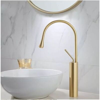 ANGEL CERDA Robinet De Lavabo Style Cascade En Or Brossé Avec Commande D'Eau Chaude Et Froide Design Moderne Et Luxueux À Effet Cascade. Publicité ANGEL CERDA Robinet De Lavabo Style Cascade En Or Brossé Avec Commande D'Eau Chaude Et Froide Design Moderne Et Luxueux À Effet Cascade. Publicité
