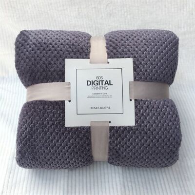 OEM Couverture Polaire Corail 100x150cm – Une Couverture En Microfibre Douce Et Confortable, Idéale Pour Les Canapés, Les Lits Et Les Fauteuils, Offrant Chaleur Toute L'Année. Publicité OEM Couverture Polaire Corail 100x150cm – Une Couverture En Microfibre Douce Et Confortable, Idéale Pour Les Canapés, Les Lits Et Les Fauteuils, Offrant Chaleur Toute L'Année. Publicité