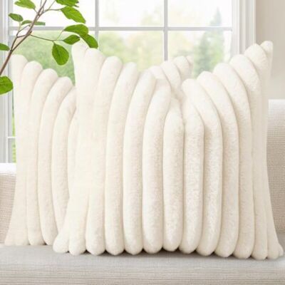 Vision Lot De 2 Housses De Coussin Décoratives En Fausse Fourrure 45 X 45 Cm, Motif Rayé Neutre Avec Dos En Velours Pour Canapé, Lit, Salon, Décoration D'Intérieur, Blanc Crème - Publicité Vision Lot De 2 Housses De Coussin Décoratives En Fausse Fourrure 45 X 45 Cm, Motif Rayé Neutre Avec Dos En Velours Pour Canapé, Lit, Salon, Décoration D'Intérieur, Blanc Crème - Publicité