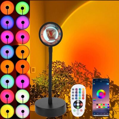 MOXIE Lampe Coucher De Soleil, Sunset Lamp Avec Usb, Lumière Arc-en-ciel Veilleuse Led Réglable En Hauteur 24 Couleurs 4 Modes Dynamiques, Selfie/photographie/fête -b - Publicité MOXIE Lampe Coucher De Soleil, Sunset Lamp Avec Usb, Lumière Arc-en-ciel Veilleuse Led Réglable En Hauteur 24 Couleurs 4 Modes Dynamiques, Selfie/photographie/fête -b - Publicité