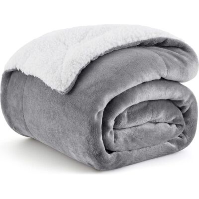 Vision Couverture Polaire Sherpa Douce Et Moelleuse Pour Canapé – Couverture D'Hiver Épaisse Et Chaude, Plaid Doux Et Moelleux, Gris, 127 Cm X 152 Cm - Publicité Vision Couverture Polaire Sherpa Douce Et Moelleuse Pour Canapé – Couverture D'Hiver Épaisse Et Chaude, Plaid Doux Et Moelleux, Gris, 127 Cm X 152 Cm - Publicité