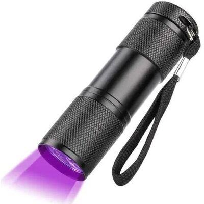 Vision Tigrezy -led Lampe Torche Uv Lampe De Poche Lumière Noire Lampe Torche, 395nm, Ultra Violet Détecteur Pour Traceurs Fluorescents, Urine Animale,tapis - Publicité Vision Tigrezy -led Lampe Torche Uv Lampe De Poche Lumière Noire Lampe Torche, 395nm, Ultra Violet Détecteur Pour Traceurs Fluorescents, Urine Animale,tapis - Publicité