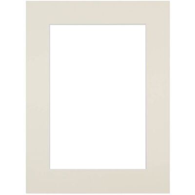 Générique Passe-partout blanc cassé 40x50 cm ouverture 20x30 cm CEANOTHE en carton - Fabriqué en France Blanc cassé - Publicité Générique Passe-partout blanc cassé 40x50 cm ouverture 20x30 cm CEANOTHE en carton - Fabriqué en France Blanc cassé - Publicité
