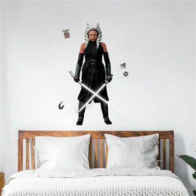 Non communiqué ROOMMATES Sticker Mural Géant Ahsoka The Mandalorian Star Wars Multicolors - Publicité Non communiqué ROOMMATES Sticker Mural Géant Ahsoka The Mandalorian Star Wars Multicolors - Publicité