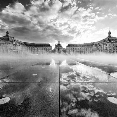 Artis Tableau sur toile miroir place de la bourse Bordeaux 45x45 cm CEANOTHE Décoration Murale Art Décoratif Muraux Peinture Imprimée en HD Salon Chambre Bureau Fabriqué en France Noir & Blanc - Publicité Artis Tableau sur toile miroir place de la bourse Bordeaux 45x45 cm CEANOTHE Décoration Murale Art Décoratif Muraux Peinture Imprimée en HD Salon Chambre Bureau Fabriqué en France Noir & Blanc - Publicité