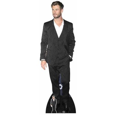 Iconicgreats Chemise Blanche de Chris Hemsworth Figurine en Carton Taille Réelle - Cardboard Cutout - Publicité Iconicgreats Chemise Blanche de Chris Hemsworth Figurine en Carton Taille Réelle - Cardboard Cutout - Publicité