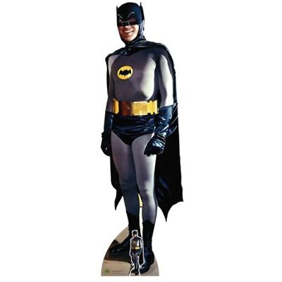 Iconicgreats Batman Adam West 1966 Décor Grandeur Nature - Décor en Carton - Publicité Iconicgreats Batman Adam West 1966 Décor Grandeur Nature - Décor en Carton - Publicité