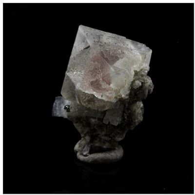 Non communiqué FLUORITE ROSE - Pierre Naturelle en Provenance de France, Haute-Savoie - Cristal Rare et Vibrant en Couleur Rose, 9.34 ct - Certificat d'Authenticité Inclus 14 x 12 x 11 mm Rose - Publicité Non communiqué FLUORITE ROSE - Pierre Naturelle en Provenance de France, Haute-Savoie - Cristal Rare et Vibrant en Couleur Rose, 9.34 ct - Certificat d'Authenticité Inclus 14 x 12 x 11 mm Rose - Publicité