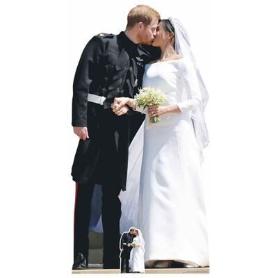 Générique STAR CUTOUTS Figurine en carton Prince Harry et Meghan Royal Wedding Couple First Kiss 184 cm Noir - Publicité Générique STAR CUTOUTS Figurine en carton Prince Harry et Meghan Royal Wedding Couple First Kiss 184 cm Noir - Publicité