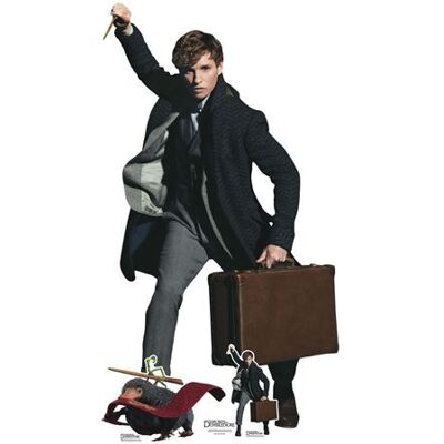 Non communiqué STAR CUTOUTS Figurine en carton Norbert Dragonneau - Les animaux fantastiques Les secrets de Dumbledore acteur : Eddie Redmayne - Haut 170 cm Multicolors - Publicité Non communiqué STAR CUTOUTS Figurine en carton Norbert Dragonneau - Les animaux fantastiques Les secrets de Dumbledore acteur : Eddie Redmayne - Haut 170 cm Multicolors - Publicité