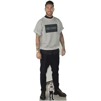 Non communiqué STAR CUTOUTS Figurine en carton Sergio Ramos Footballeur en Tshirt -noble donkey - Haut 186 cm Multicolors - Publicité Non communiqué STAR CUTOUTS Figurine en carton Sergio Ramos Footballeur en Tshirt -noble donkey - Haut 186 cm Multicolors - Publicité