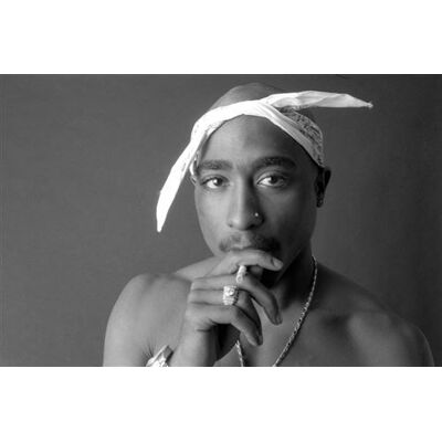 Non communiqué Fabulous Poster Tupac shakur portrait bandana (42cm x 63cm) - Publicité Non communiqué Fabulous Poster Tupac shakur portrait bandana (42cm x 63cm) - Publicité