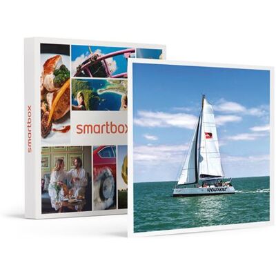 SMARTBOX - Coffret Cadeau Promenade en catamaran de 2h à La Rochelle en fin d'après-midi-Sport & Aventure - Publicité SMARTBOX - Coffret Cadeau Promenade en catamaran de 2h à La Rochelle en fin d'après-midi-Sport & Aventure - Publicité