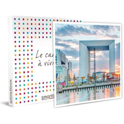 Promenade guidée en duo du quartier de la Défense et visite du toit de l’Arche - SMARTBOX - Coffret Cadeau Sport & Aventure - Publicité Promenade guidée en duo du quartier de la Défense et visite du toit de l’Arche - SMARTBOX - Coffret Cadeau Sport & Aventure - Publicité