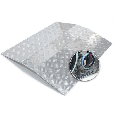 Non communiqué Rampe de pontage de seuil en aluminium Aidapt VA146E, Idéal pour une utilisation sur les seuils de porte - Publicité Non communiqué Rampe de pontage de seuil en aluminium Aidapt VA146E, Idéal pour une utilisation sur les seuils de porte - Publicité