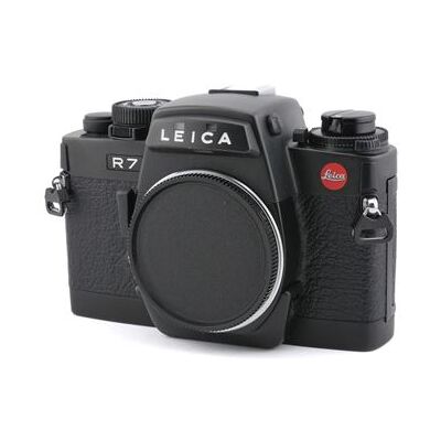 Appareil photo argentique Leica R7 Noir Reconditionné Boîtier nu Noir - Publicité Appareil photo argentique Leica R7 Noir Reconditionné Boîtier nu Noir - Publicité