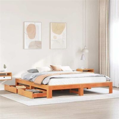 Vidaxl - Cadre de lit sans matelas cire marron 180x200 cm Roi Super Bois de pin massif - Cadre de lit - Publicité Vidaxl - Cadre de lit sans matelas cire marron 180x200 cm Roi Super Bois de pin massif - Cadre de lit - Publicité