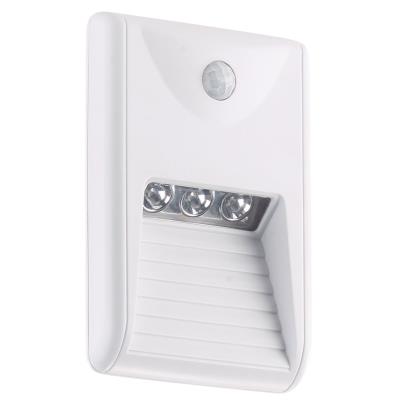 Lunartec Lampe LED avec Capteur - 15 Lumens - Publicité Lunartec Lampe LED avec Capteur - 15 Lumens - Publicité