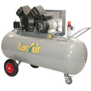 Compresseur à courroie turbo ventilation 4CV Monophasé 23m3/h 200L TwinAir 23/200 M Lacme - Publicité Compresseur à courroie turbo ventilation 4CV Monophasé 23m3/h 200L TwinAir 23/200 M Lacme - Publicité