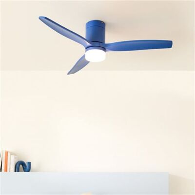 Non communiqué WIND CALM M - Ventilateur de plafond silencieux 40W avec pales techniques en ABS Ø132cm avec eclaraige sans wifi Cobalt - Publicité Non communiqué WIND CALM M - Ventilateur de plafond silencieux 40W avec pales techniques en ABS Ø132cm avec eclaraige sans wifi Cobalt - Publicité
