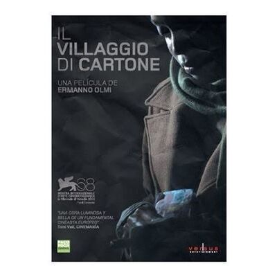 Versus Le Village de carton( Il villaggio di cartone) - Publicité Versus Le Village de carton( Il villaggio di cartone) - Publicité