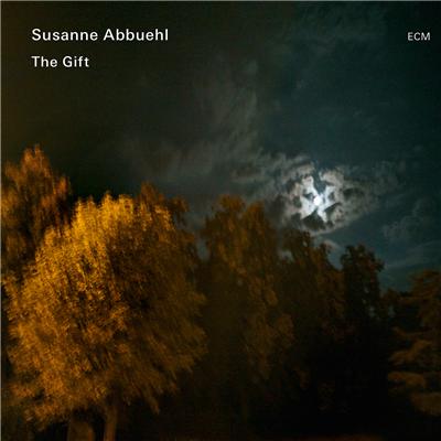 ECM The gift - Publicité ECM The gift - Publicité