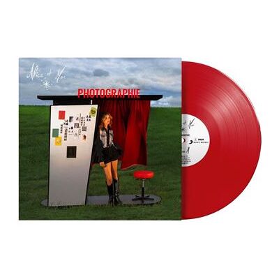 RCA - Alice et Moi Photographie Vinyle Rouge Transparent - Publicité RCA - Alice et Moi Photographie Vinyle Rouge Transparent - Publicité