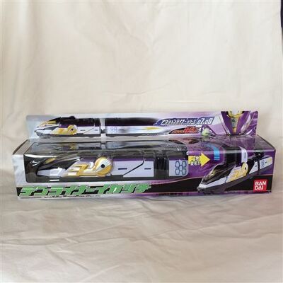 Bandai Kamen Rider Den-oh! Action Liner Series 7 & 8 Den Liner Ikazuchi - Publicité Bandai Kamen Rider Den-oh! Action Liner Series 7 & 8 Den Liner Ikazuchi - Publicité