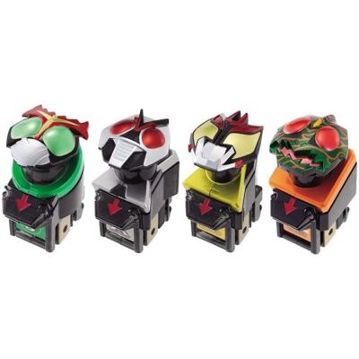 BANDAI Kamen Rider Fourze - Legend Rider Switch Set 04 - Publicité BANDAI Kamen Rider Fourze - Legend Rider Switch Set 04 - Publicité