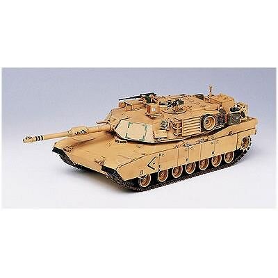 Kit Modèle Militaire M1A1 Irak - Échelle 1/35 - Publicité Kit Modèle Militaire M1A1 Irak - Échelle 1/35 - Publicité