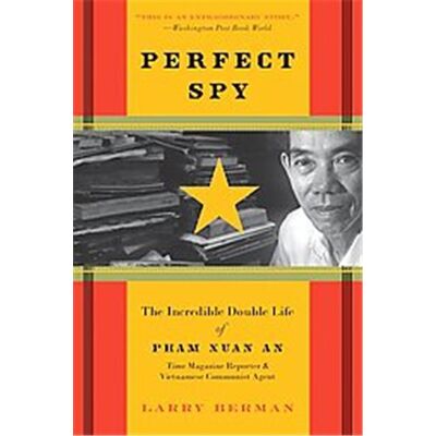 Collins Perfect Spy - Publicité Collins Perfect Spy - Publicité