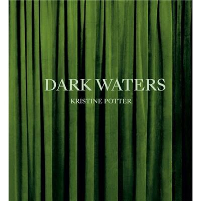 Aperture Kristine Potter Dark Waters - Publicité Aperture Kristine Potter Dark Waters - Publicité