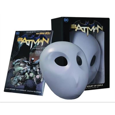 DC Comics Batman The Court of Owls Mask and Book Set by Greg Capullo - Publicité DC Comics Batman The Court of Owls Mask and Book Set by Greg Capullo - Publicité
