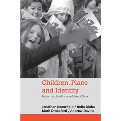 Routledge Children Place and Identity by Jonathan Scourfield - Publicité Routledge Children Place and Identity by Jonathan Scourfield - Publicité