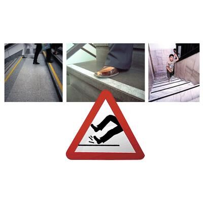 3M Safety-Walk Universal, dimensions: 50 mm x 18,30 m, noir - Publicité 3M Safety-Walk Universal, dimensions: 50 mm x 18,30 m, noir - Publicité