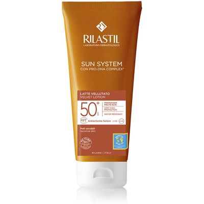 Rilastil Sun System SPF 50+ Lait Velours - Lotion Solaire - Publicité Rilastil Sun System SPF 50+ Lait Velours - Lotion Solaire - Publicité