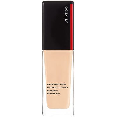 Shiseido Synchro Skin fond de teint liftant éclat SPF30 #130 - Publicité Shiseido Synchro Skin fond de teint liftant éclat SPF30 #130 - Publicité